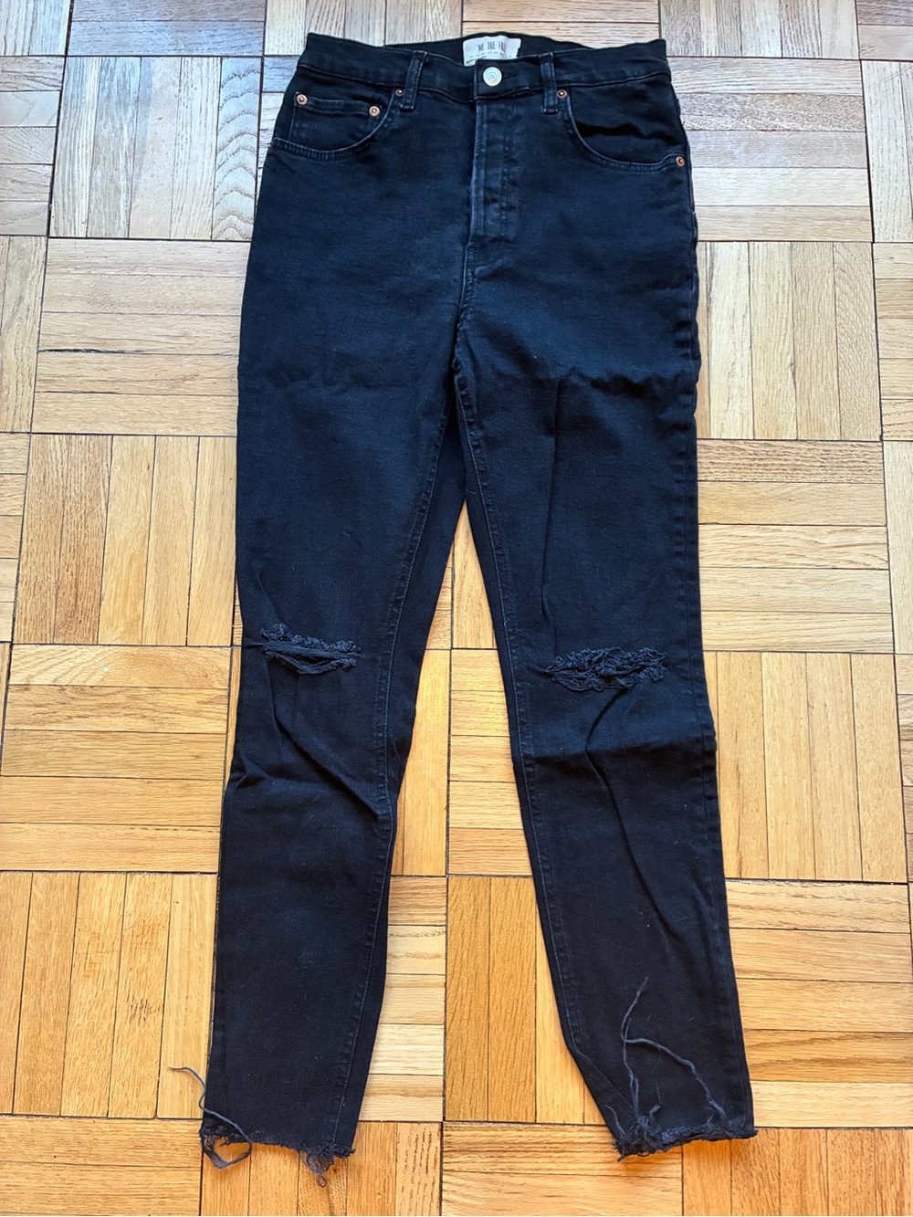 EUC We The Free Free People Black Skinny Distressed Jeans